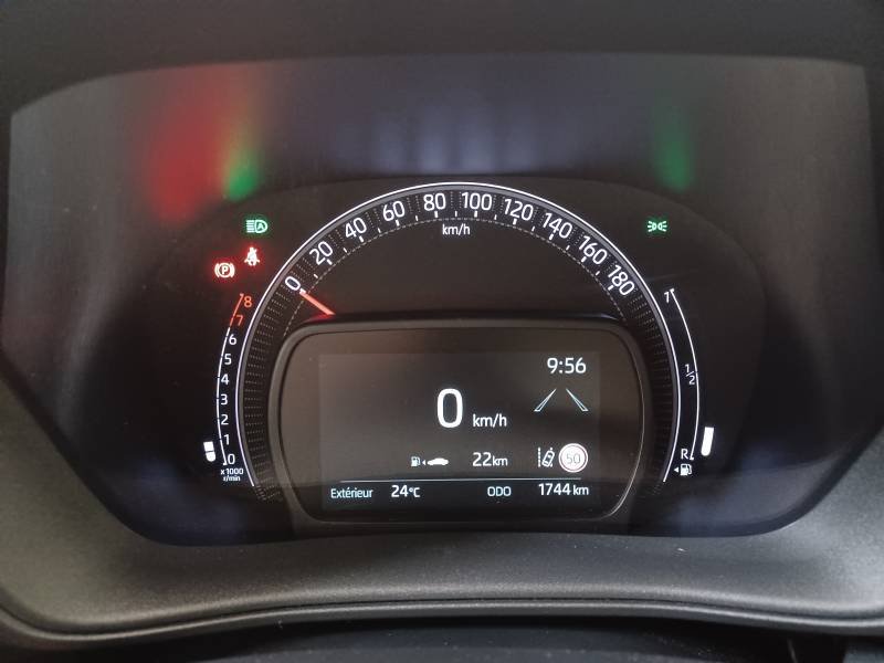Toyota aygo x - Photo 23