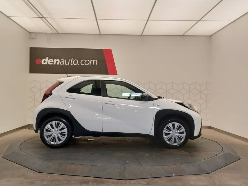 Toyota aygo x - Photo 3