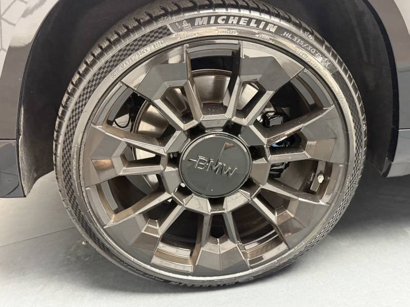 BMW XM - Photo 11