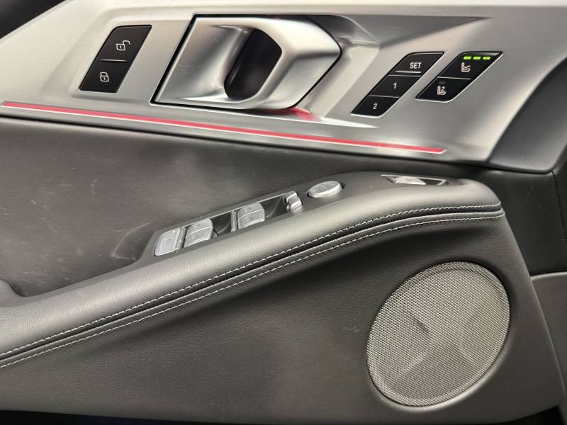 BMW XM - Photo 26