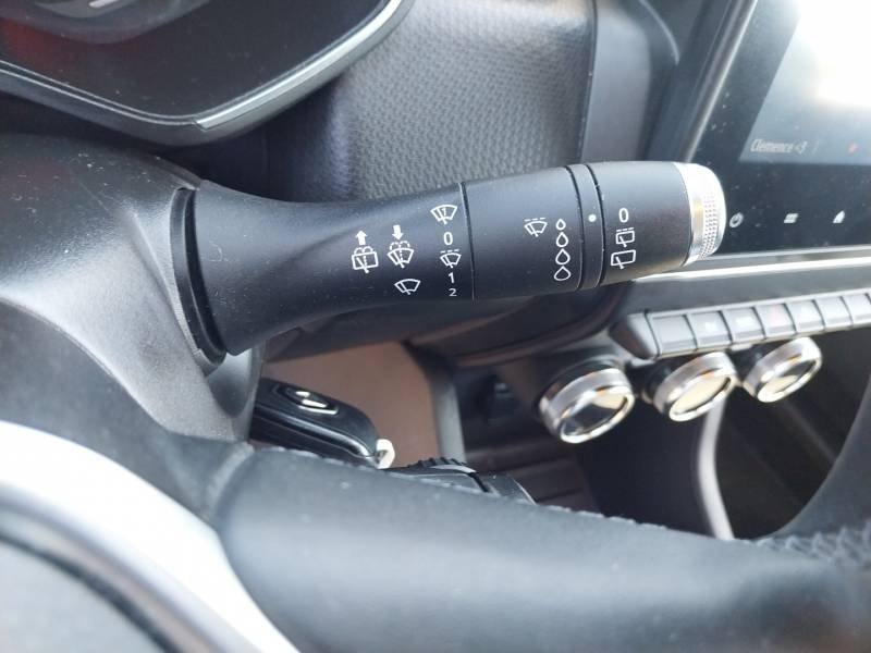 Renault Clio - Photo 24