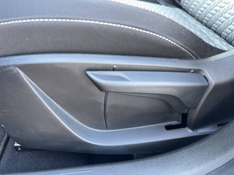 Renault Clio - Photo 24