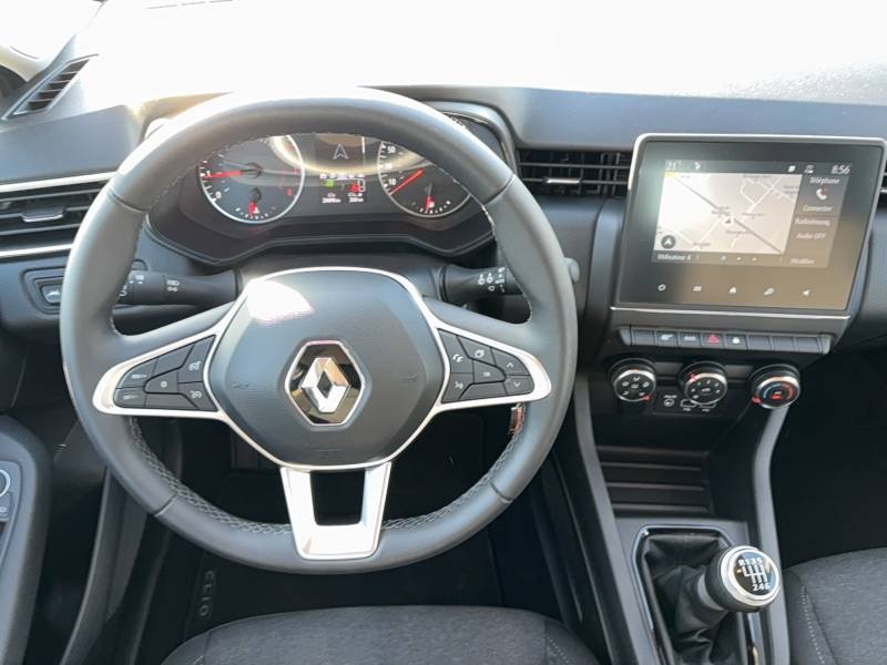 Renault Clio - Photo 18