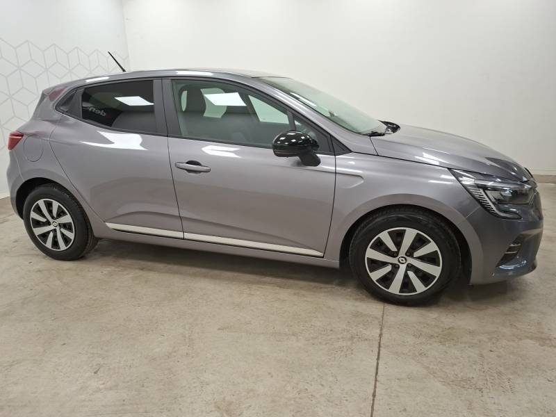 Renault Clio - Photo 11