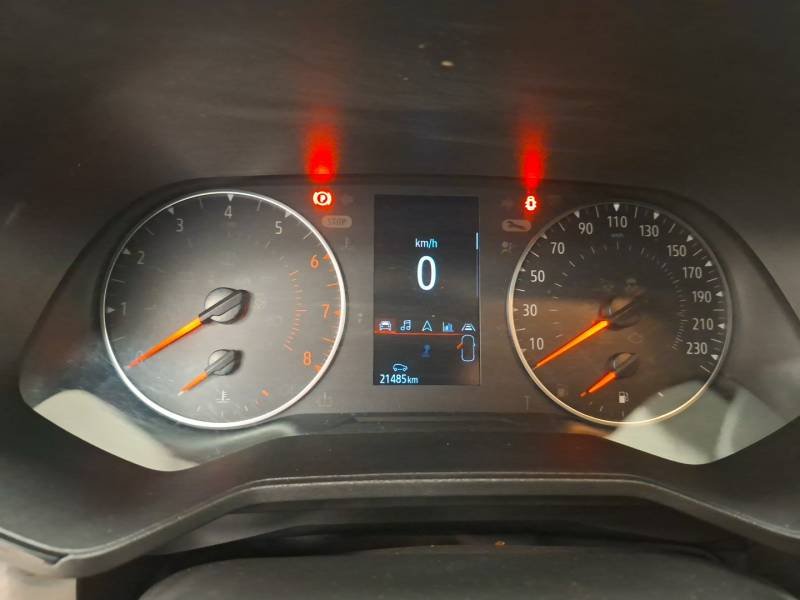 Renault Clio - Photo 18