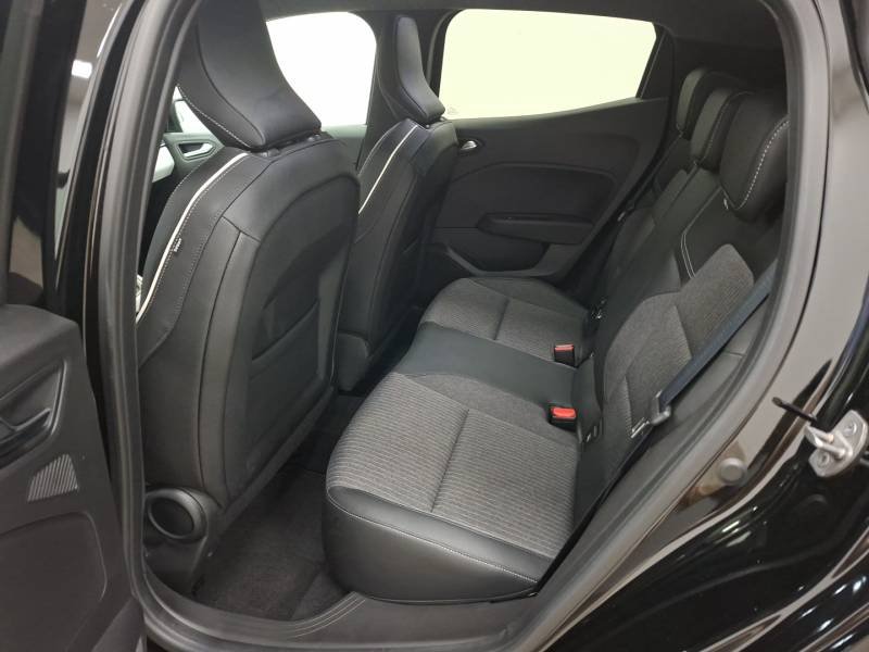 Renault Clio - Photo 27