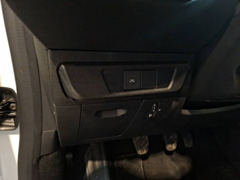 Dacia Sandero - Photo 22