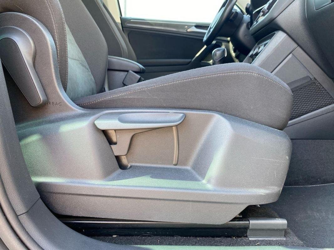 Volkswagen Tiguan - Photo 14