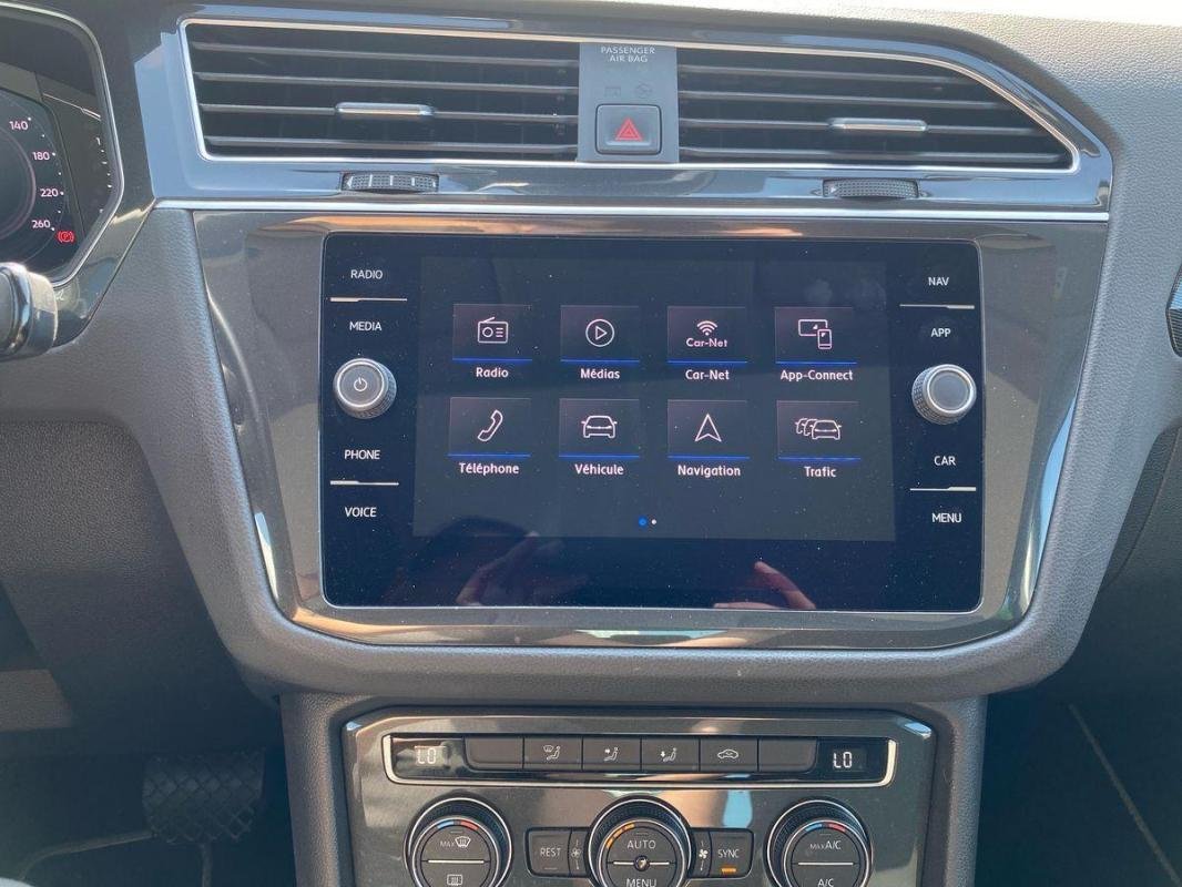 Volkswagen Tiguan - Photo 16