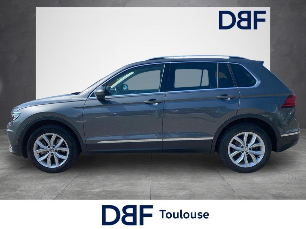 Volkswagen Tiguan - Photo 2