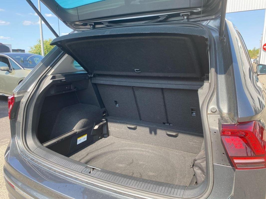 Volkswagen Tiguan - Photo 32