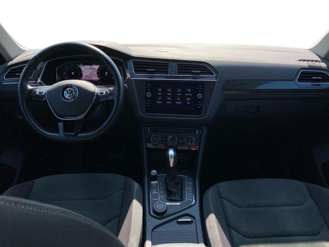 Volkswagen Tiguan - Photo 8