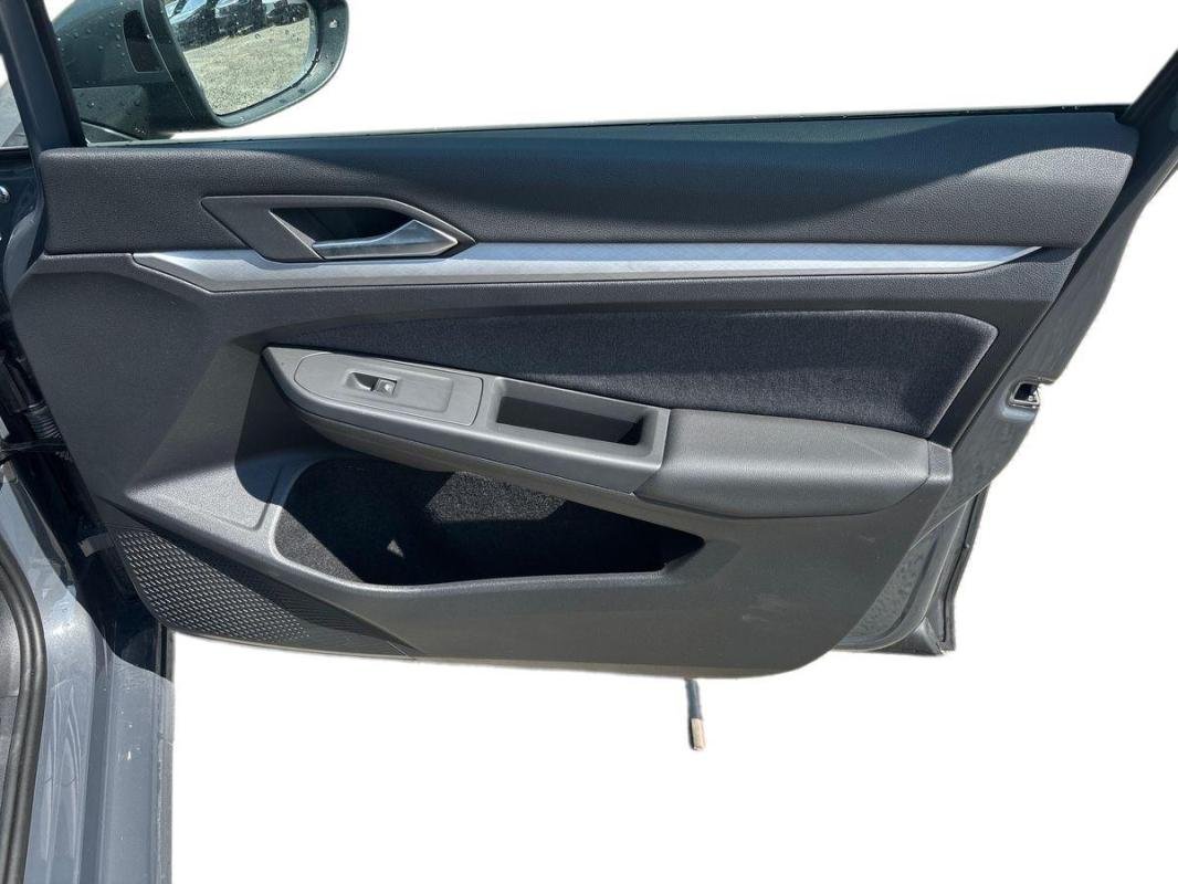 Volkswagen Golf - Photo 15