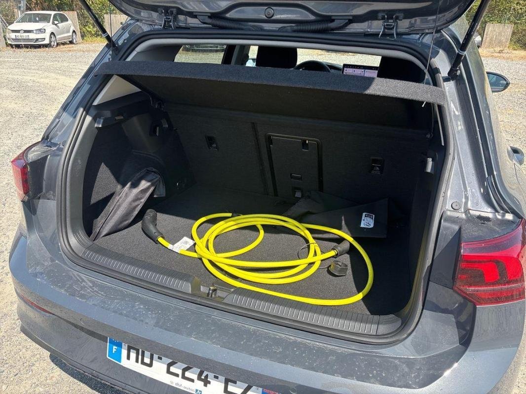 Volkswagen Golf - Photo 32