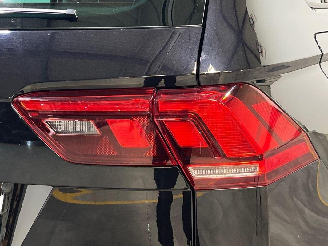 Volkswagen Tiguan - Photo 30