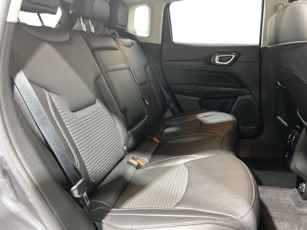 Jeep Compass - Photo 23