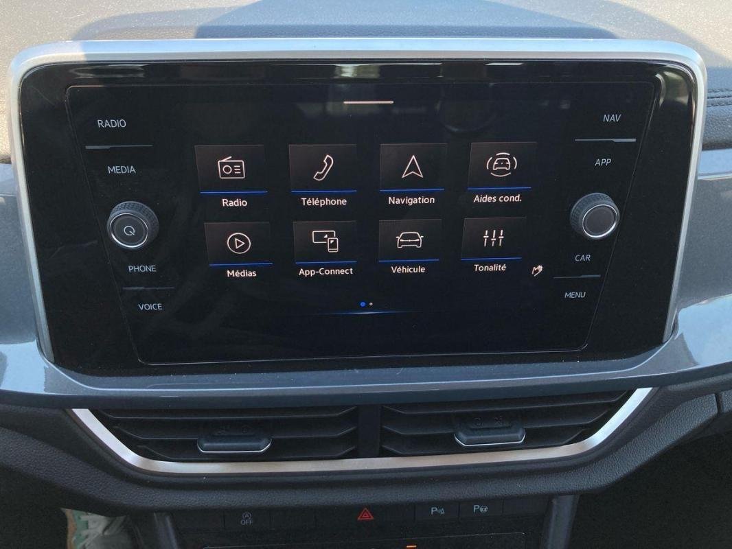Volkswagen T-Roc - Photo 16