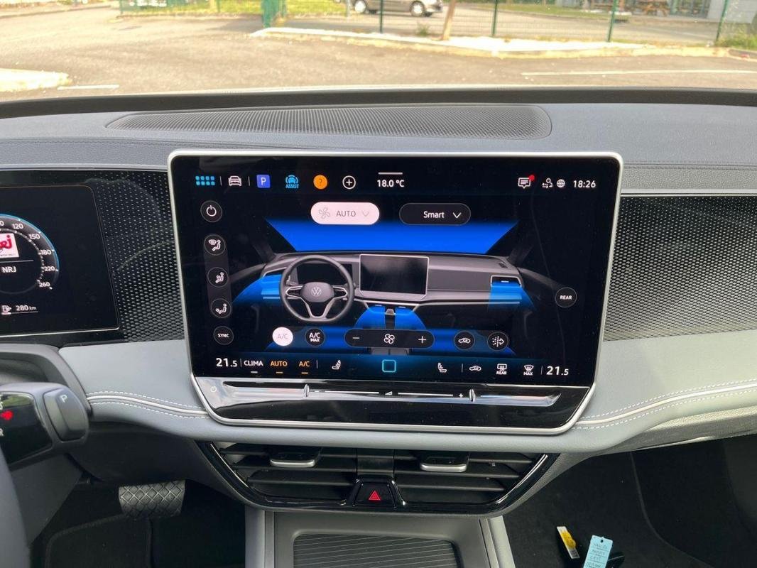 Volkswagen Passat - Photo 19
