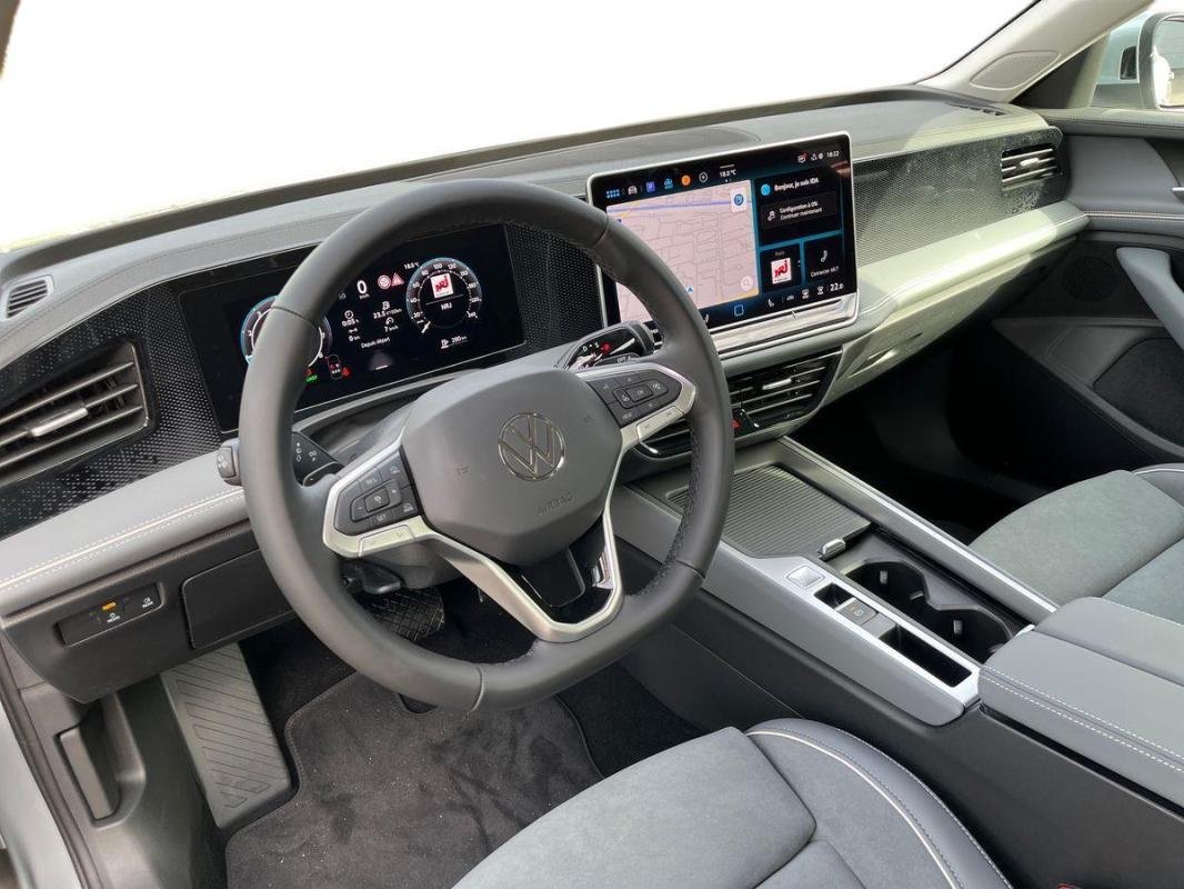 Volkswagen Passat - Photo 9