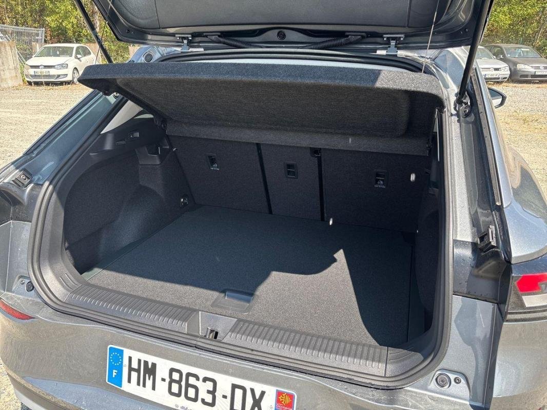 Volkswagen T-Roc - Photo 32