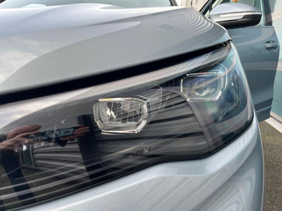 Volkswagen Tiguan - Photo 11