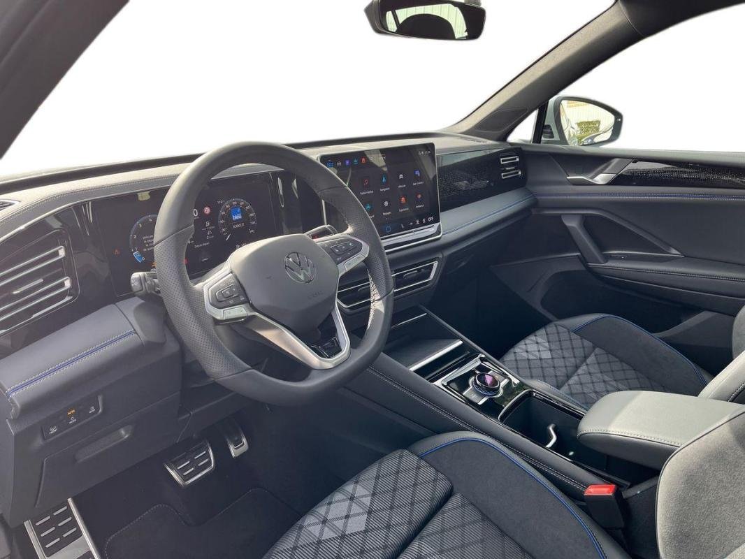 Volkswagen Tiguan - Photo 26