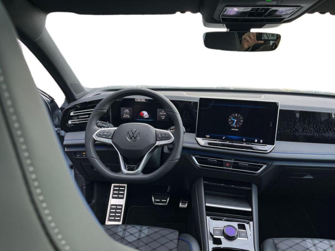 Volkswagen Tiguan - Photo 10