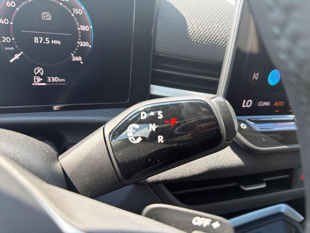 Volkswagen T-Roc - Photo 11