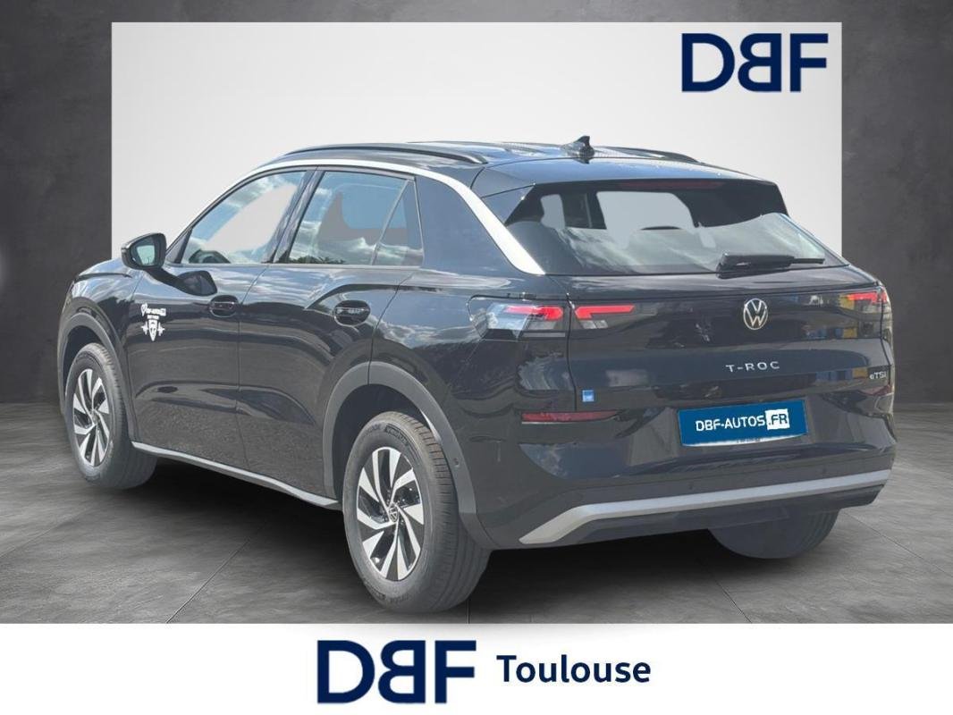 Volkswagen T-Roc - Photo 3