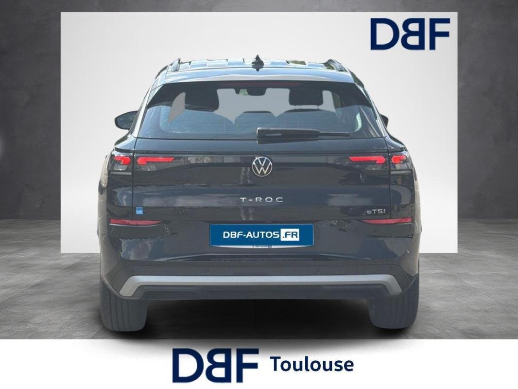 Volkswagen T-Roc - Photo 4