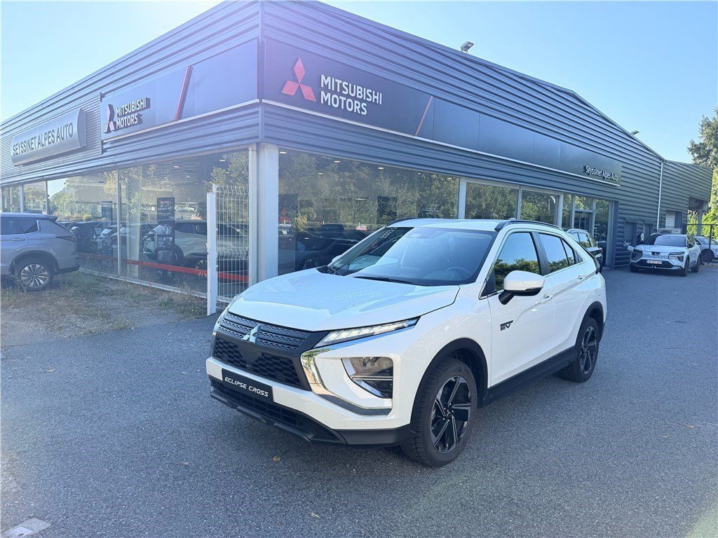 Mitsubishi Eclipse Cross - Photo 1