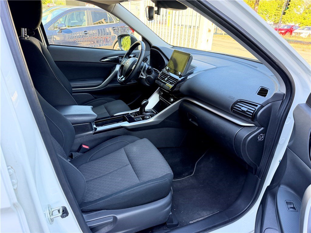 Mitsubishi Eclipse Cross - Photo 11