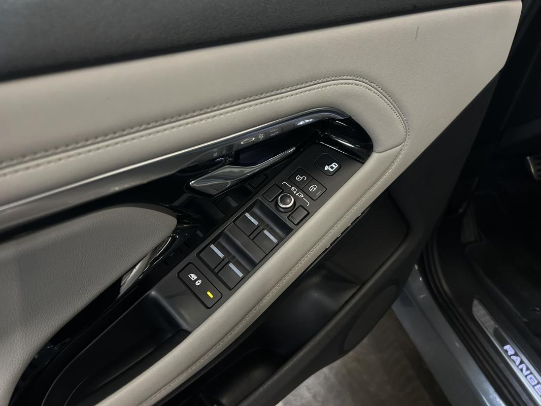 Land Rover Range Rover Evoque - Photo 21