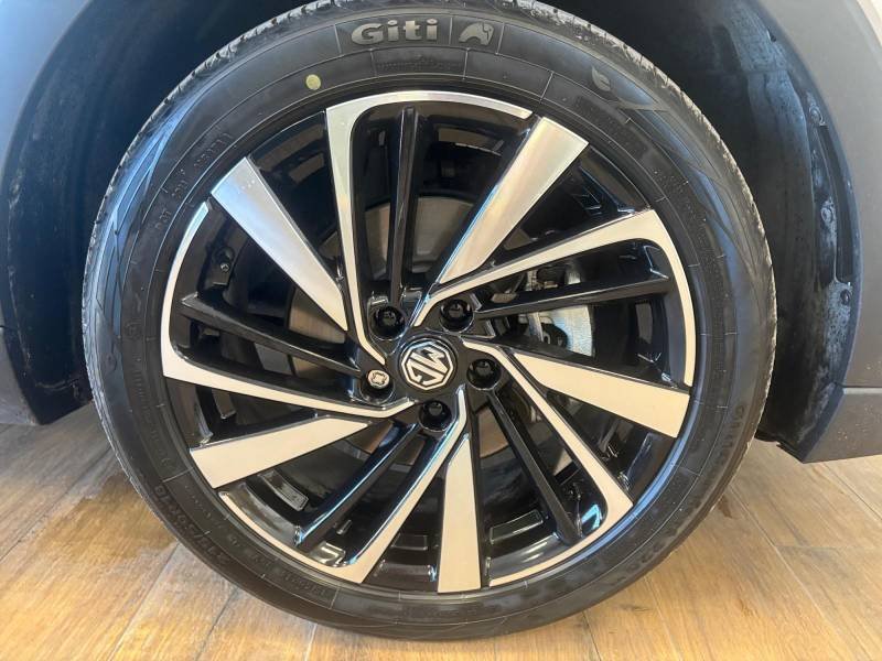 MG ZS - Photo 17