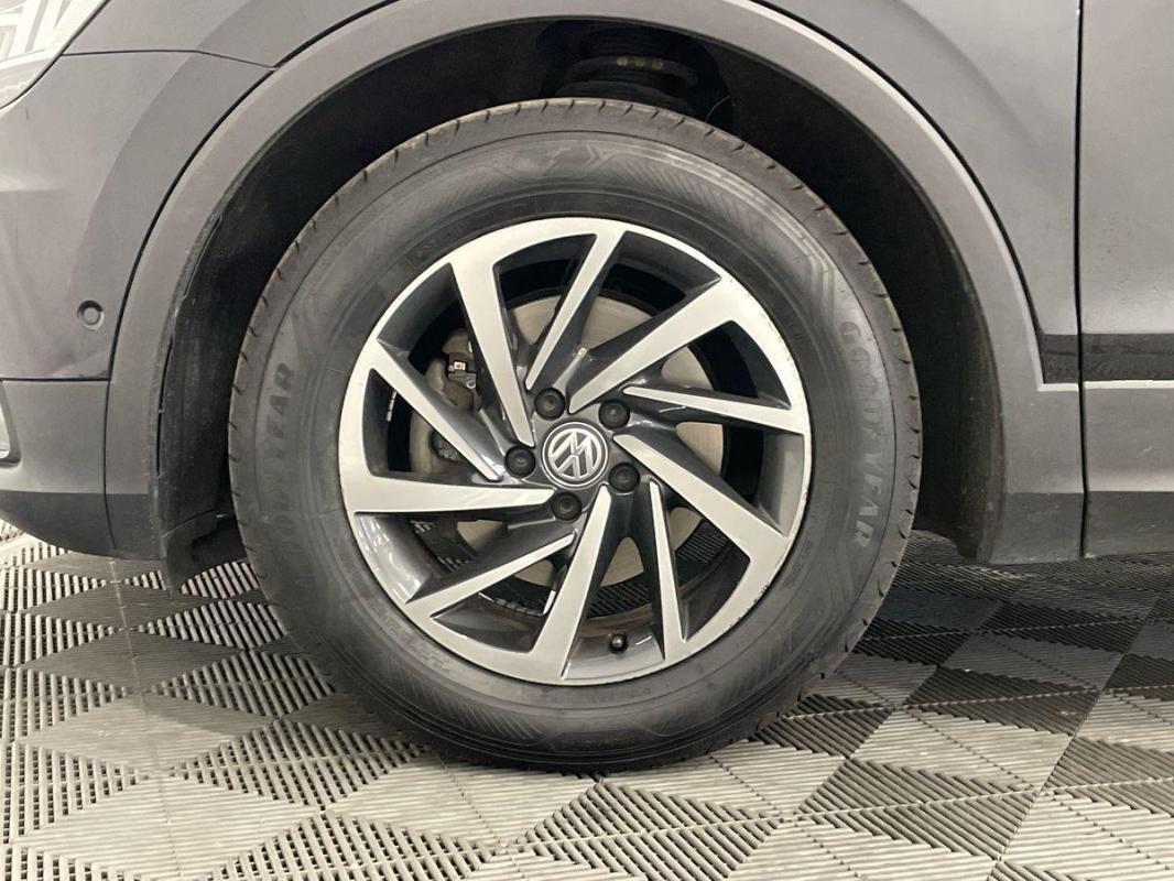 Volkswagen Tiguan - Photo 30