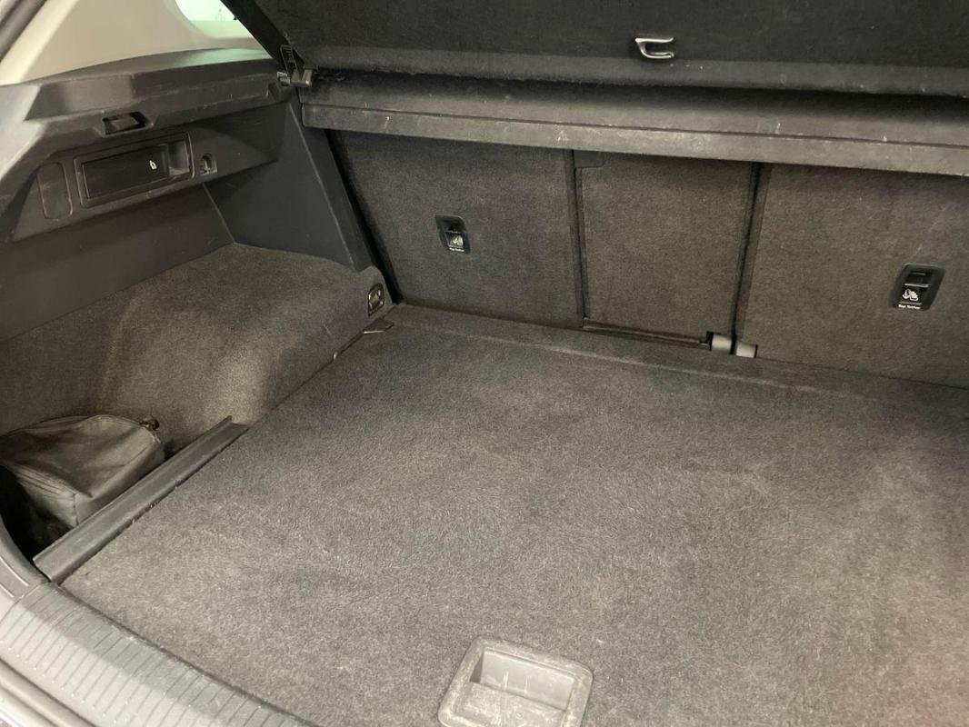 Volkswagen Tiguan - Photo 33
