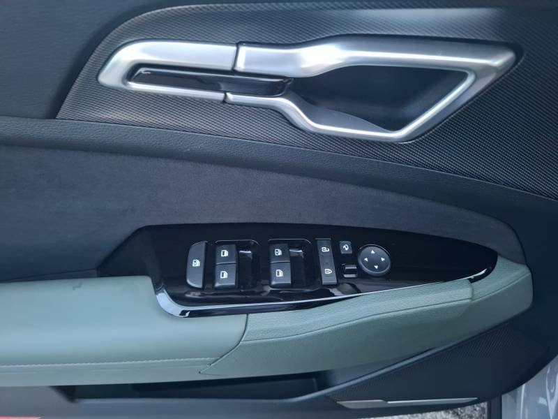Kia Sportage - Photo 28