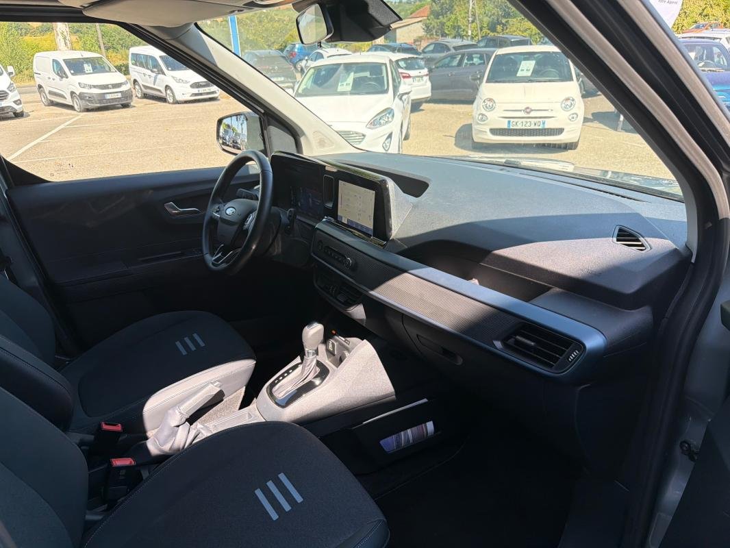 Ford Tourneo - Photo 14