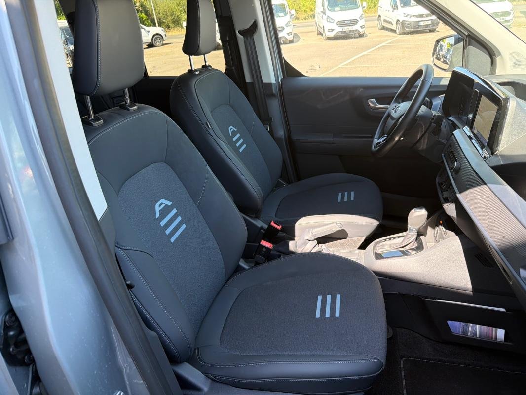 Ford Tourneo - Photo 15