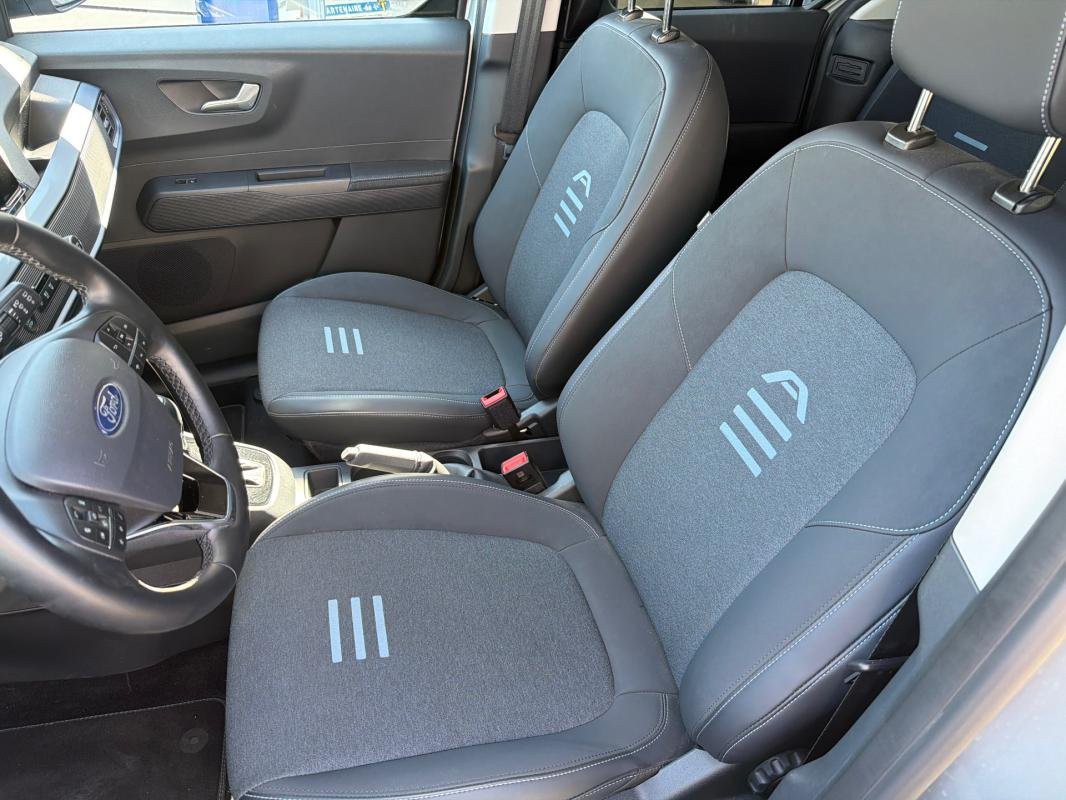 Ford Tourneo - Photo 17