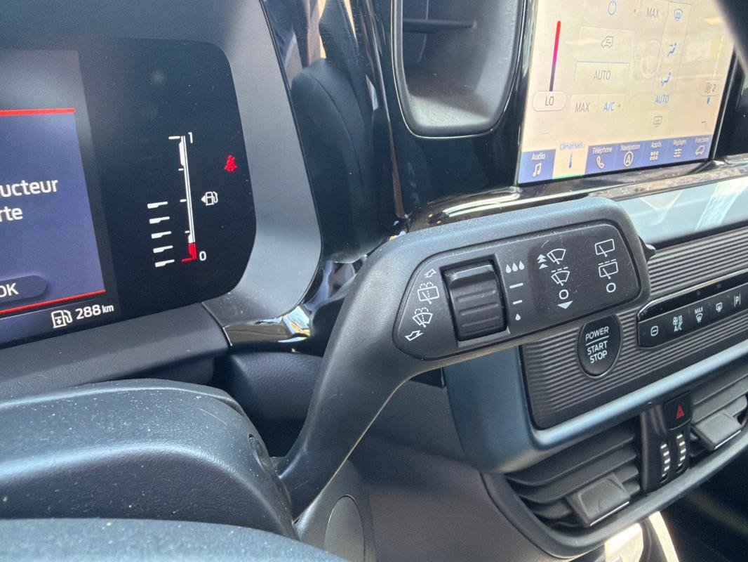 Ford Tourneo - Photo 19