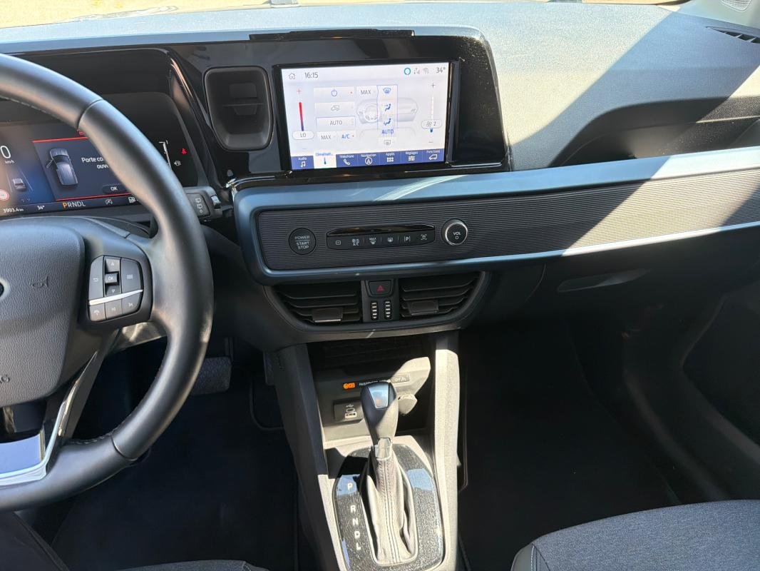 Ford Tourneo - Photo 24