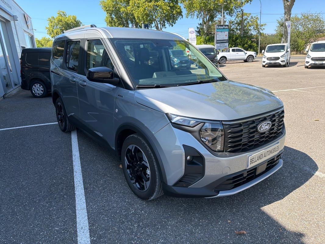 Ford Tourneo - Photo 3