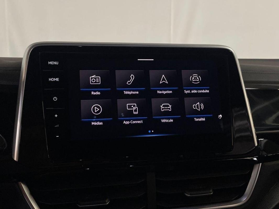 Volkswagen T-Roc - Photo 16