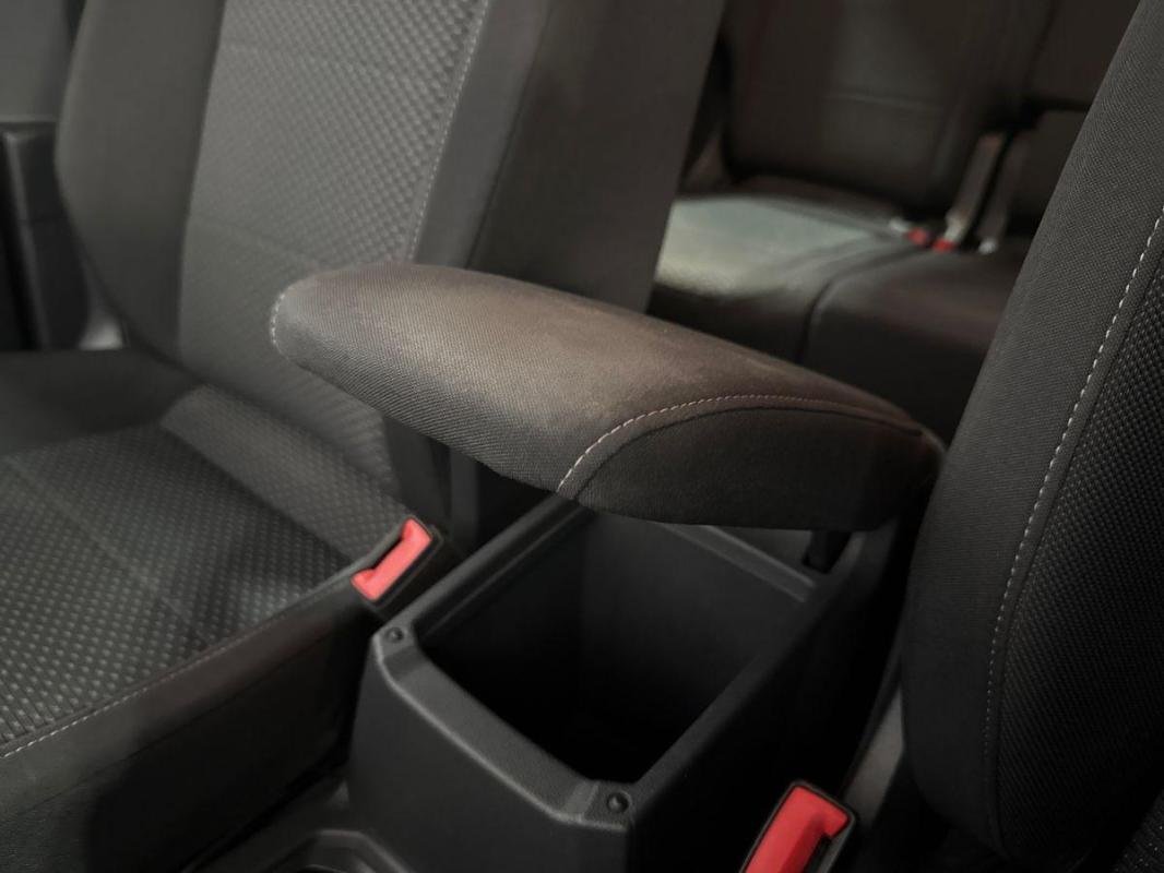 Volkswagen Tiguan - Photo 11