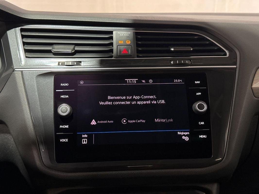 Volkswagen Tiguan - Photo 15