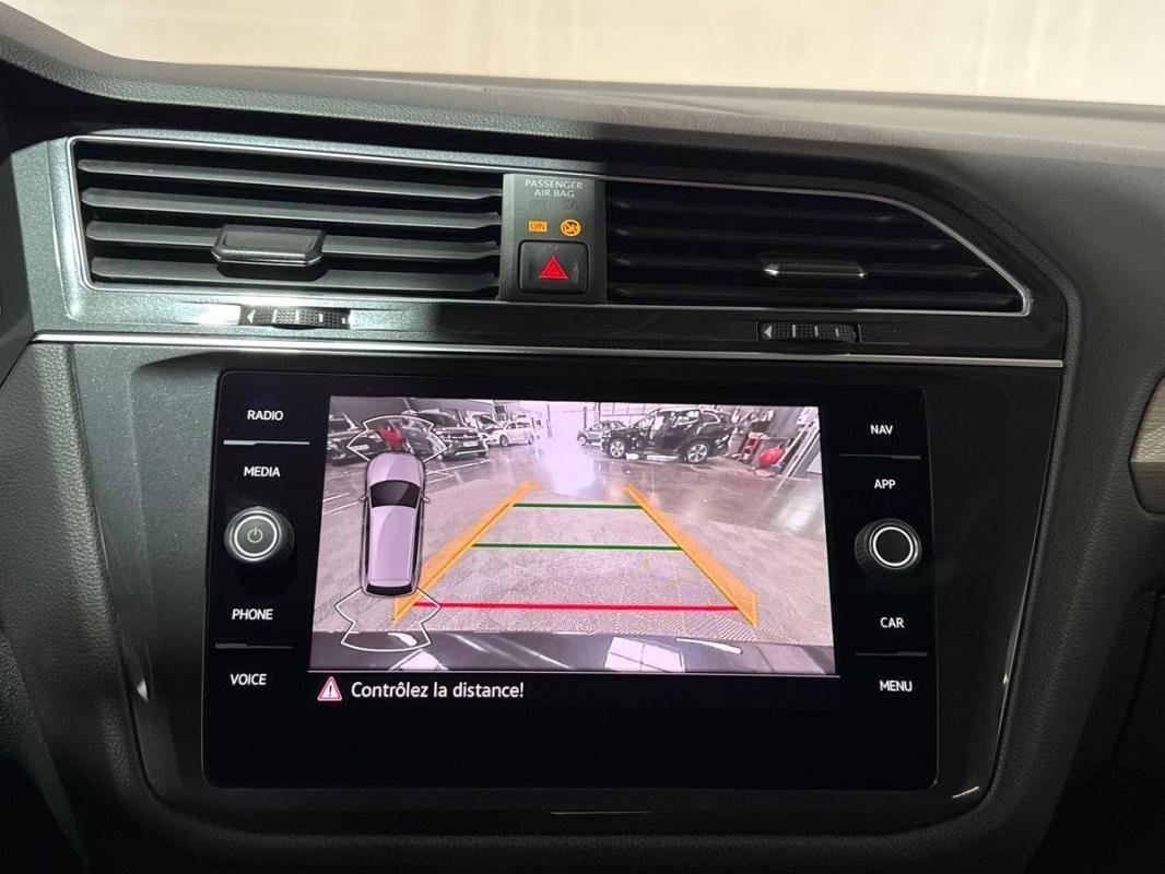 Volkswagen Tiguan - Photo 16