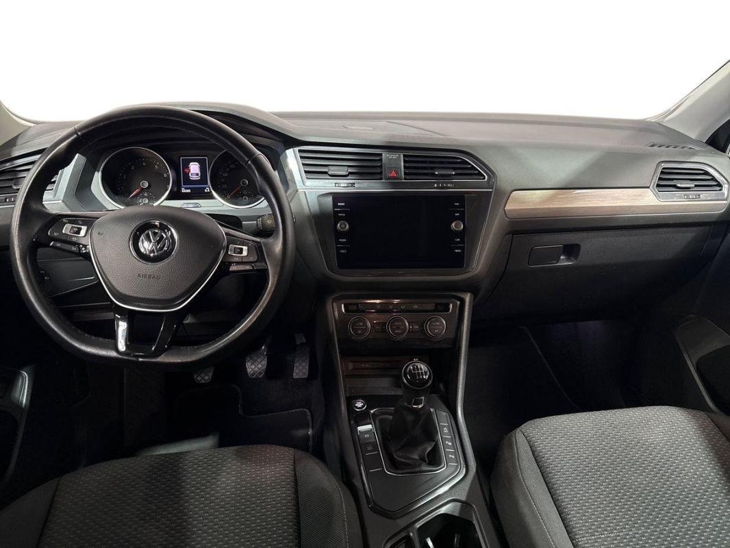 Volkswagen Tiguan - Photo 7