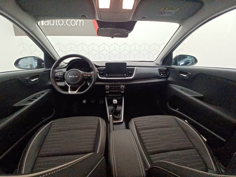 Kia Stonic - Photo 12