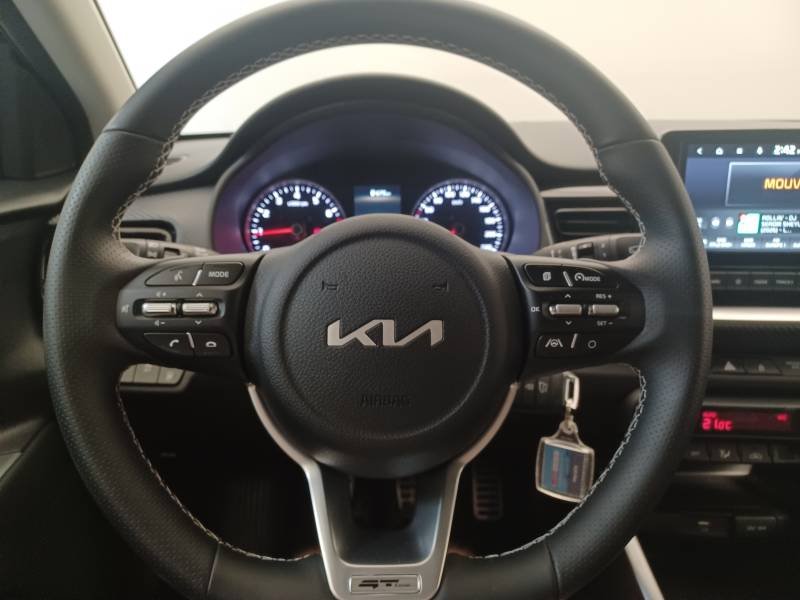 Kia Stonic - Photo 23